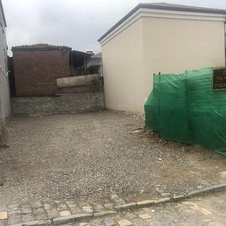 Hotel Vila Mano Korça Exteriör bild