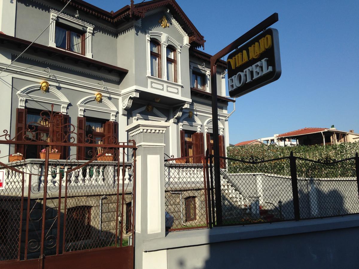 Hotel Vila Mano Korça Exteriör bild