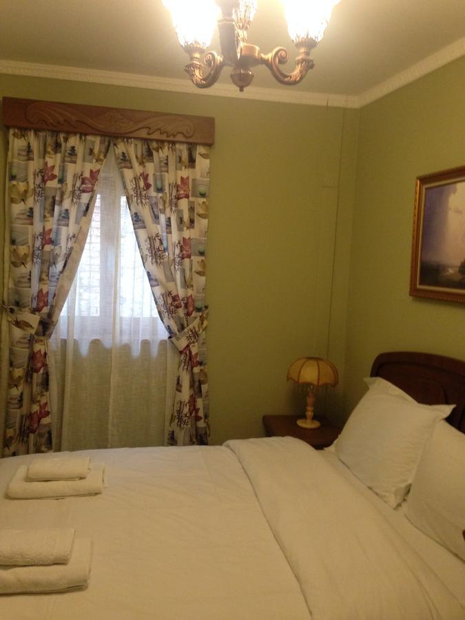 Hotel Vila Mano Korça Exteriör bild